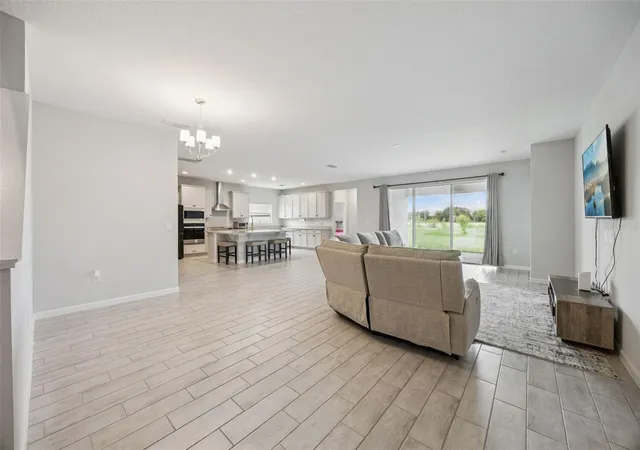 5th image of 559 Via Bella Ct, Howey In The Hills, FL 34737 | MLS# O6435830