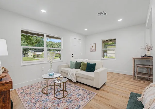 Photo 3 of Single family home for sale at 21385 Canal Dr, Brooksville, FL 34601 | MLS# TB8541498 | Listing updated on 2026-09-12