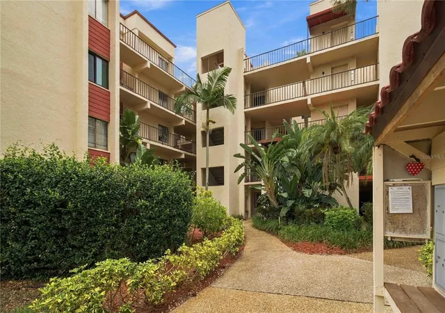 Photo 1 of Condo for sale at 7500 40th Avenue W #105, Bradenton, FL 34209 | MLS# A4703778 | Listing updated on 2026-10-08
