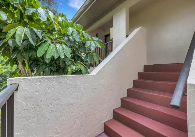 Listing Photo 3 - Condo for sale in building located at 6462 Wild Oak Bay Blvd, BRADENTON, FL 34210 - Unit #244