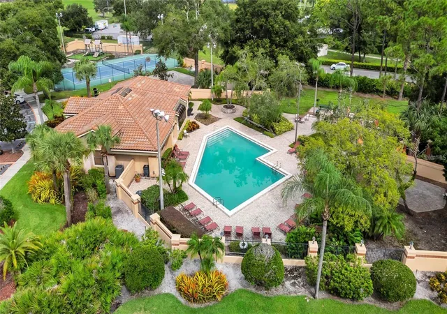 Listing Photo 2 - Condo for sale in building located at 7865 Sugar Vw Ct, ORLANDO, FL 32819 - Unit #7865