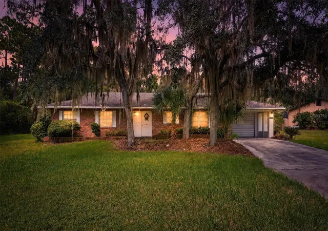 2nd image of 16529 Orange Ave, Umatilla, FL 32784 | MLS# G5116818