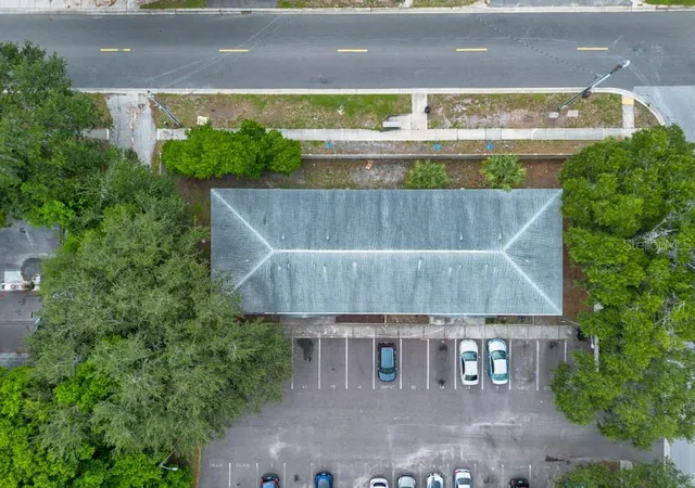 2nd image of 1409 Alpine Rd, CLEARWATER, FL 33755
