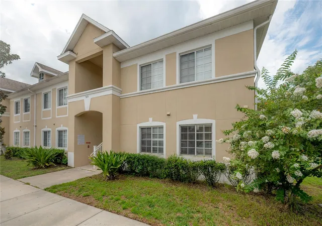 3rd image of 9619 Lakedale Wy, RIVERVIEW, FL 33578
