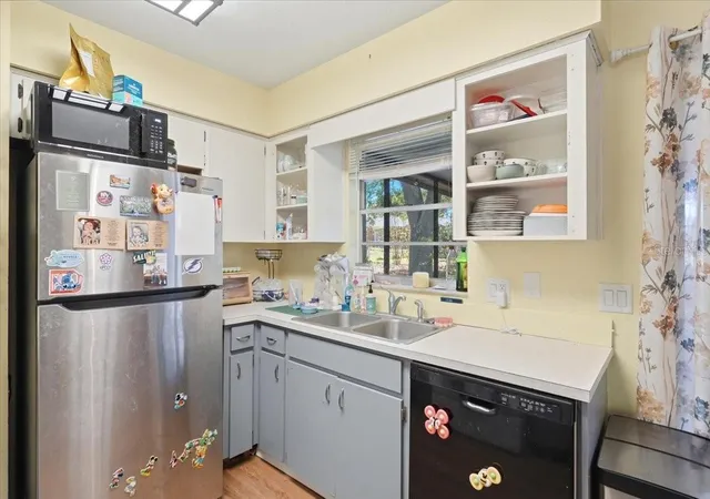 5th image of 215 Carla Ann Ct, Auburndale, FL 33823 | MLS# L4964501