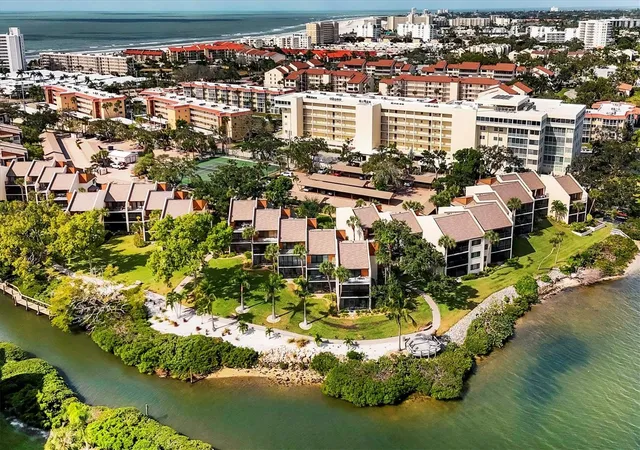 50th image of 1900 Cove Ii Pl #127, Sarasota, FL 34242 | MLS# A4703783