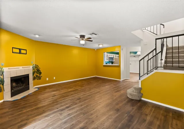 Photo 4 of Townhouse for sale at 2776 Lancaster Ct, Apopka, FL 32703 | MLS# O6435850 | Listing updated on 2026-10-01