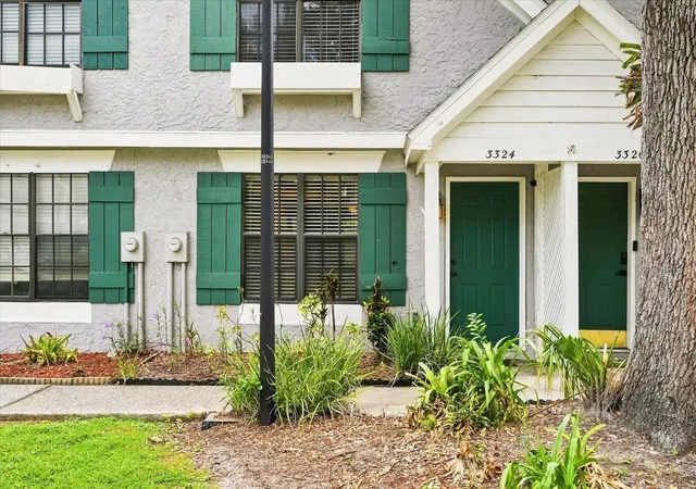 Photo 2 of Townhouse for sale at 3324 Laurel View Dr, Brandon, FL 33511 | MLS# TB8541530 | Listing updated on 2026-09-05