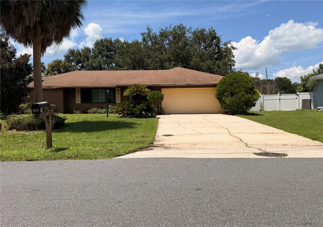 4th image of 237 Cranbrook Dr, Kissimmee, FL 34758 | MLS# O6435858
