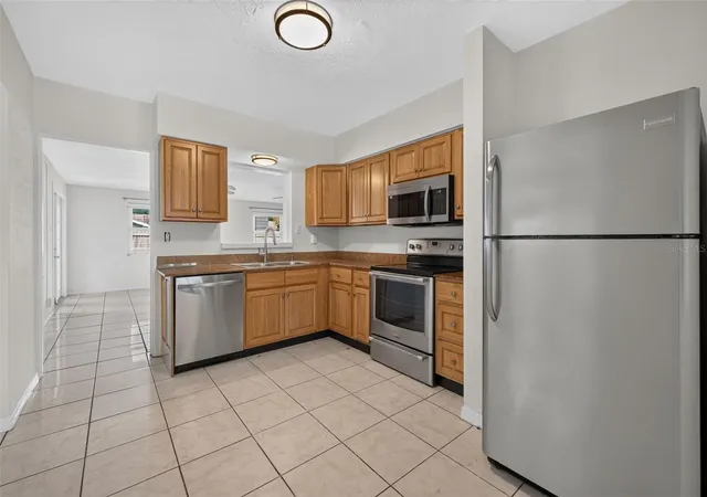 Photo 4 of Single family home for sale at 7980 52Nd St N, Pinellas Park, FL 33781 | MLS# TB8541537 | Listing updated on 2026-10-01
