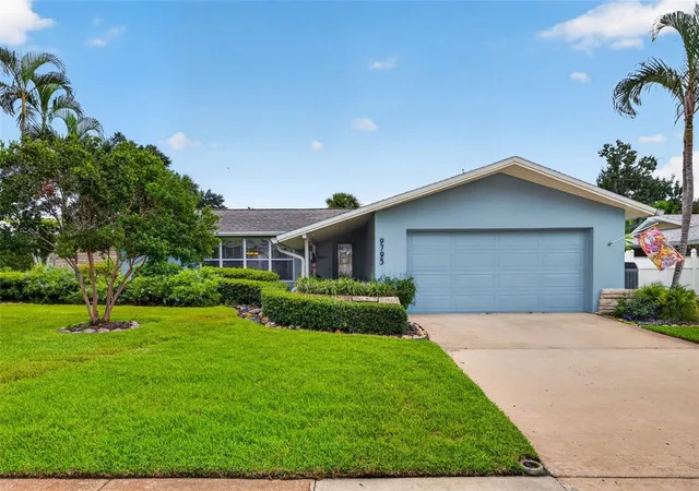 Photo 2 of Single family home for sale at 9795 Portside Dr, Seminole, FL 33776 | MLS# TB8541548 | Listing updated on 2026-10-29