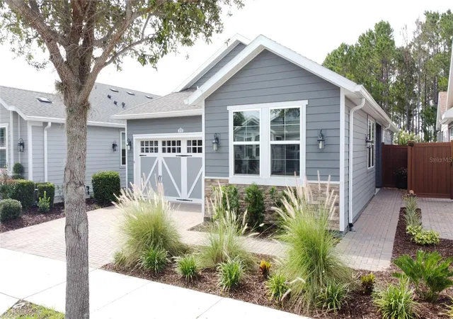 Photo 2 of Single family home for sale at 372 Alcove Dr, Groveland, FL 34736 | MLS# G5116823 | Listing updated on 2026-08-27