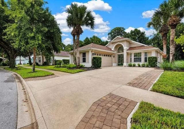 3rd image of 54 Shinnecock Dr, Palm Coast, FL 32137 | MLS# FC320902