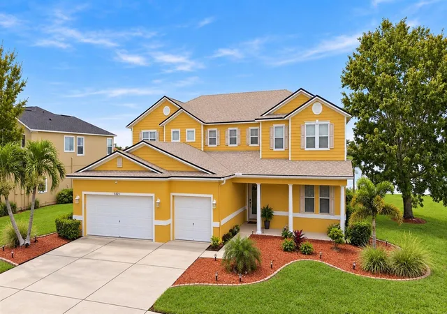 Photo 1 of Single family home for sale at 5321 Sandy Shell Dr, Apollo Beach, FL 33572 | MLS# TB8541554 | Listing updated on 2026-10-01