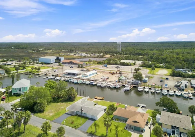 Photo 4 of Single family home for sale at 4496 Bimini Dr, Hernando Beach, FL 34607 | MLS# TB8541557 | Listing updated on 2026-08-23