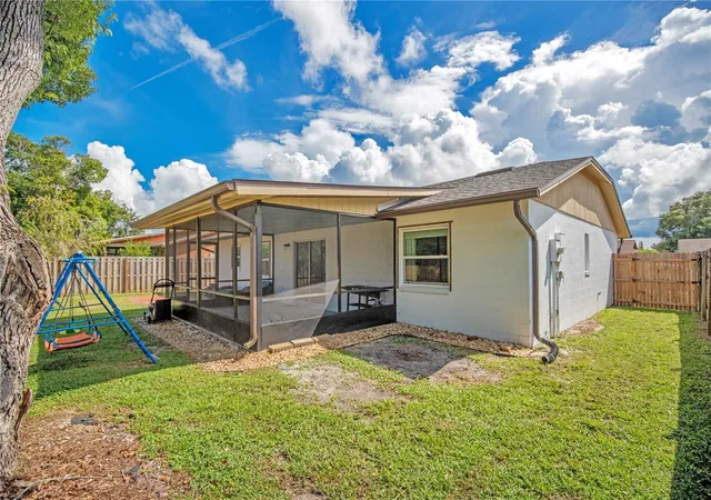 Photo 26 of Single family home for sale at 129 Reel Ct, Sanford, FL 32773 | MLS# O6435880 | Listing updated on 2026-09-05