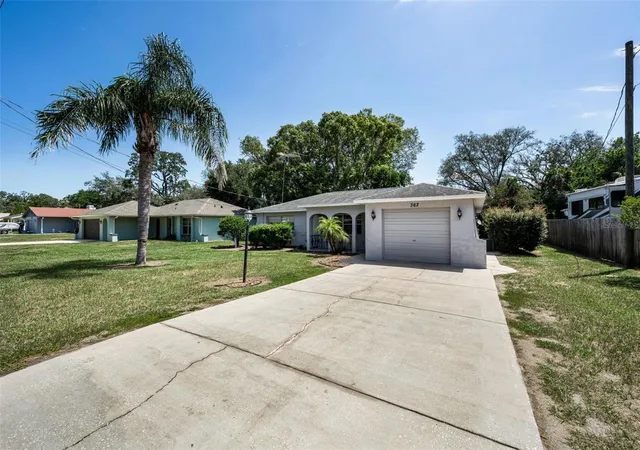 Photo 3 of Single family home for sale at 362 Portland Ave, Spring Hill, FL 34606 | MLS# TB8541564 | Listing updated on 2026-10-20