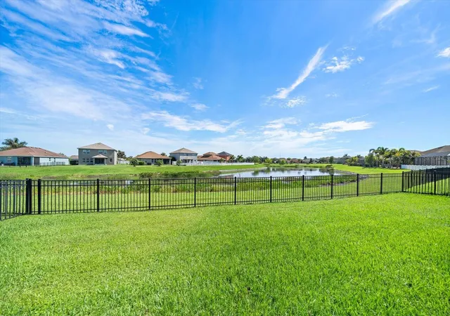 Photo 3 of Single family home for sale at 11220 77Th St E, Parrish, FL 34219 | MLS# A4703791 | Listing updated on 2026-10-25