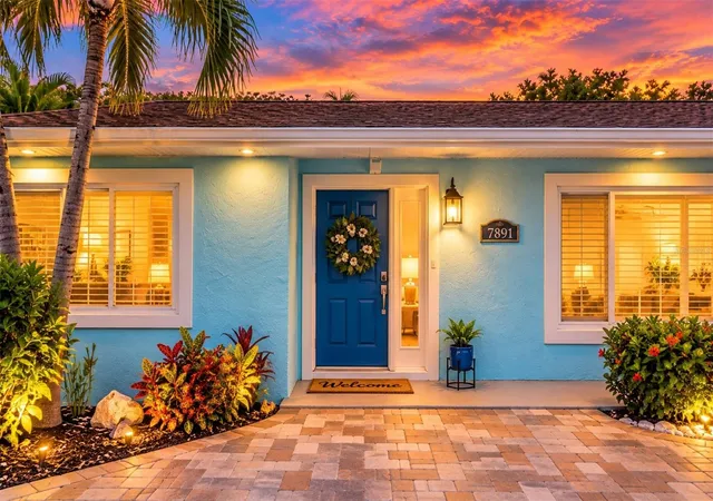 Photo 2 of Single family home for sale at 7891 4th Ave S, St Petersburg, FL 33707 | MLS# TB8541585 | Listing updated on 2026-10-17