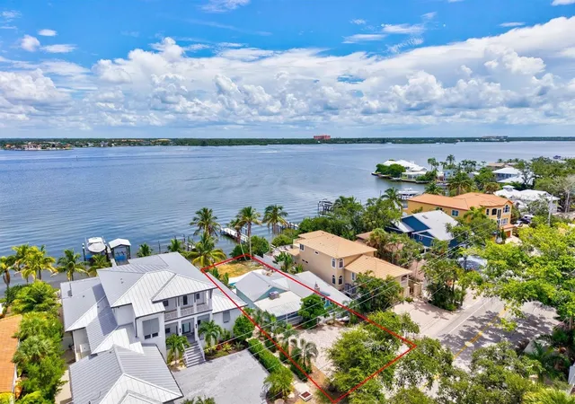 3rd image of 8009 Midnight Pass Rd, Sarasota, FL 34242 | MLS# A4703798