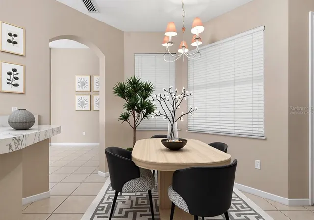 Photo 4 of Sale Pending at 929 Lascala Dr, Windermere, FL 34786 | MLS# O6435895 | Listing updated on 2026-09-23