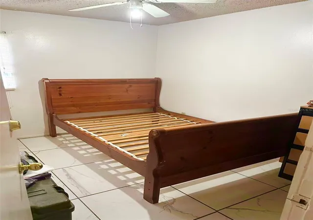 Photo 11 of Condo for sale at 914 Sw 8th Ave #42, Gainesville, FL 32601 | MLS# O6435896 | Listing updated on 2026-08-31