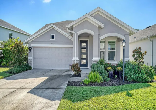 Photo 1 of Single family home for sale at 2546 Fireflag Ln, Sarasota, FL 34232 | MLS# A4703802 | Listing updated on 2026-09-13