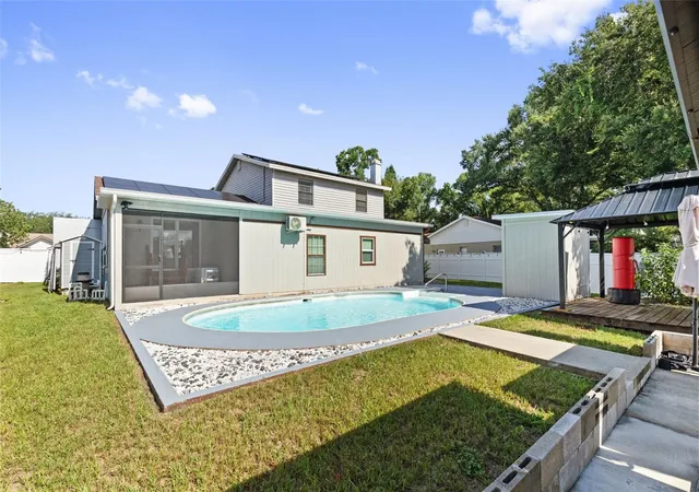 Photo 2 of Single family home for sale at 5408 Pentail Cir, Tampa, FL 33625 | MLS# TB8541603 | Listing updated on 2026-10-04