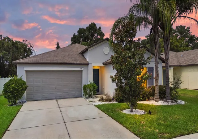 Photo 1 of Single family home for sale at 2979 Moulden Hollow Dr, Zephyrhills, FL 33540 | MLS# TB8541606 | Listing updated on 2026-09-08