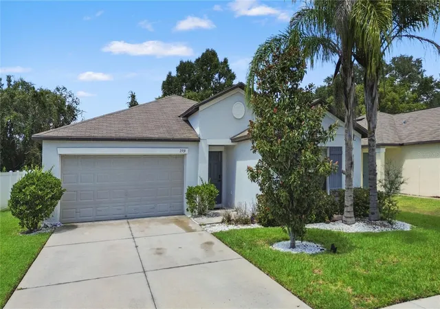 Photo 2 of Single family home for sale at 2979 Moulden Hollow Dr, Zephyrhills, FL 33540 | MLS# TB8541606 | Listing updated on 2026-09-08