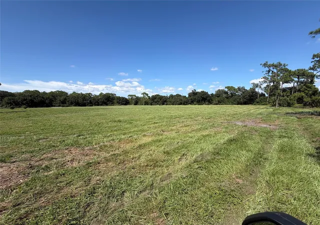 1st image of 24th Ave Se, Ruskin, FL 33570 | MLS# TB8541609