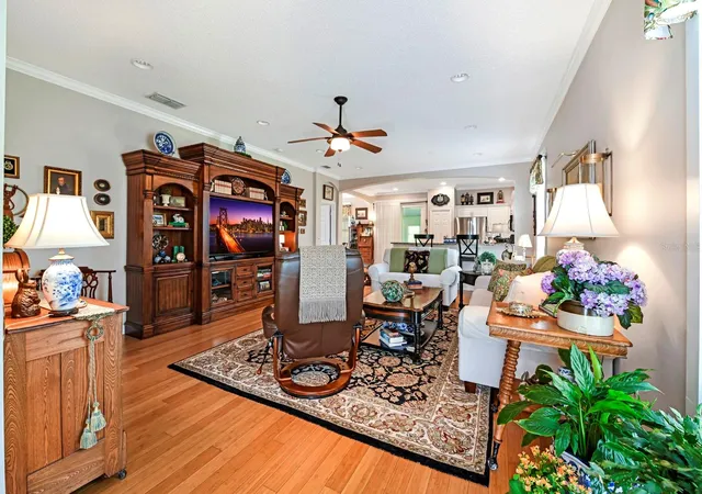 4th image of 1024 Saint Ives Ct, Mount Dora, FL 32757 | MLS# G5116835