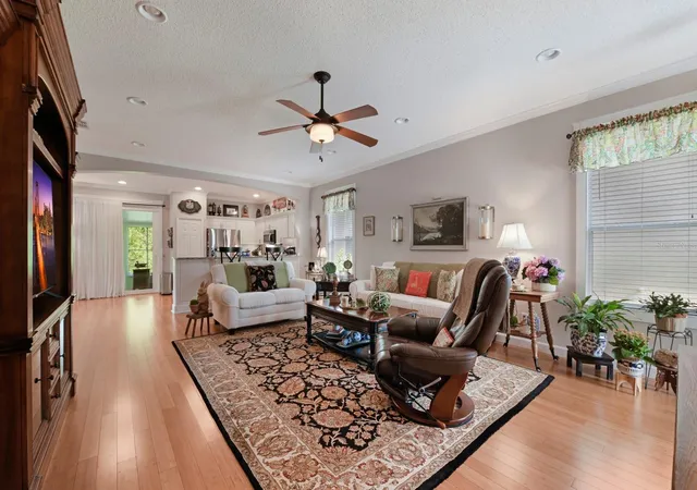 5th image of 1024 Saint Ives Ct, Mount Dora, FL 32757 | MLS# G5116835