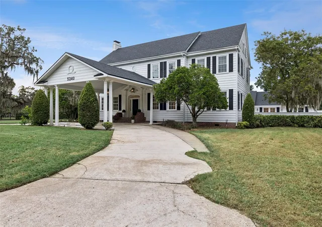 Photo 3 of Single family home for sale at 5240 Alleman Dr, Orlando, FL 32809 | MLS# O6435912 | Listing updated on 2026-09-17