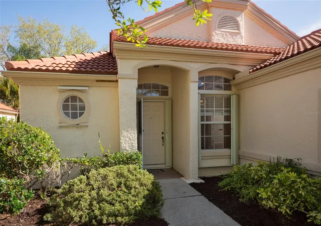 Photo 2 of House for sale at 717 Lighthouse Dr, Tarpon Springs, FL 34689 | MLS# TB8541633 | Listing updated on 2026-09-17