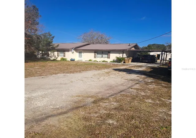 2nd image of 11301 Huggins St, Leesburg, FL 34788 | MLS# W7888844
