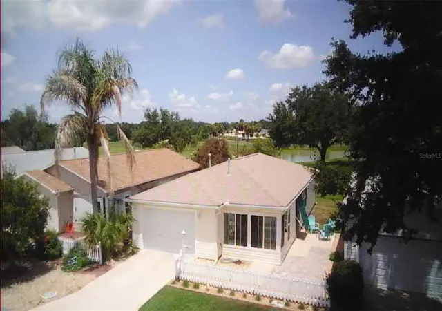 Photo 3 of Sale Pending at 7811 SE 173rd Panorama Pl, The Villages, FL 32162 | MLS# G5116839 | Listing updated on 2026-10-09
