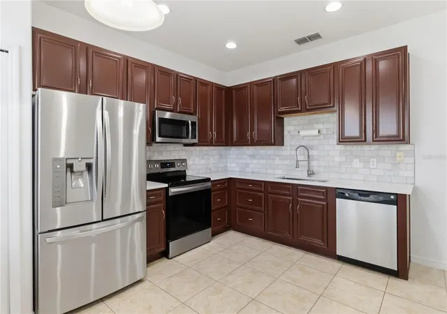 Photo 2 of Single family home for sale at 2628 Balforn Tower Wy, Winter Garden, FL 34787 | MLS# S5156147 | Listing updated on 2026-08-29