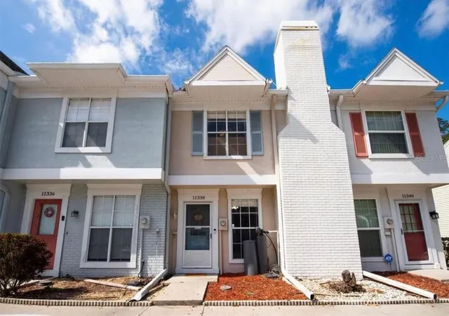 Townhouse for sale at 11338 Stratton Park Dr, TEMPLE TERRACE, FL 33617 | MLS# TB8541665