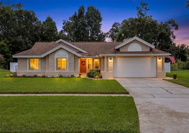 Photo 1 of Single family home for sale at 633 Pugh St, Lake Mary, FL 32746 | MLS# O6435948 | Listing updated on 2026-10-07