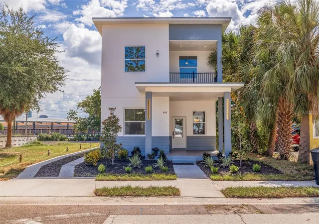 Photo 1 of Single family home for sale at 802 18th St S, St Petersburg, FL 33712 | MLS# TB8541673 | Listing updated on 2026-08-31
