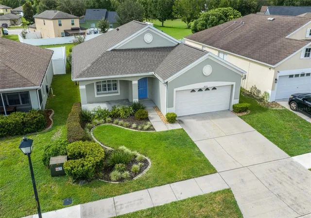 Photo 3 of Single family home for sale at 14316 Holly Hammock Ln, Brooksville, FL 34613 | MLS# OM730925 | Listing updated on 2026-08-26
