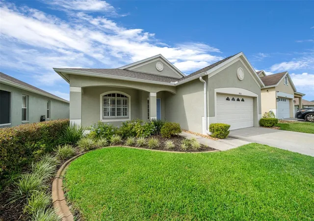 Photo 3 of Single family home for sale at 14316 Holly Hammock Ln, Brooksville, FL 34613 | MLS# OM730925 | Listing updated on 2026-08-26