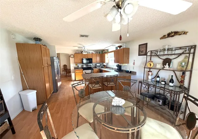 Photo 3 of Single family home for sale at 1501 Nueva Pl, Lady Lake, FL 32159 | MLS# G5116841 | Listing updated on 2026-09-19