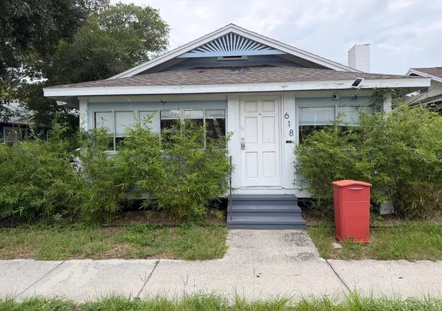 Photo 1 of Single family home for sale at 618 15th Street N, Saint Petersburg, FL 33705 | MLS# FC320908 | Listing updated on 2026-09-12