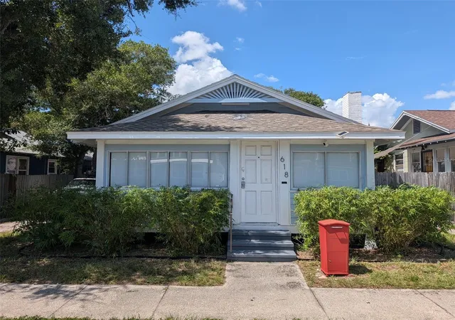 Photo 1 of Single family home for sale at 618 15th Street N, Saint Petersburg, FL | MLS# FC320908 | Listing updated on 2026-09-19