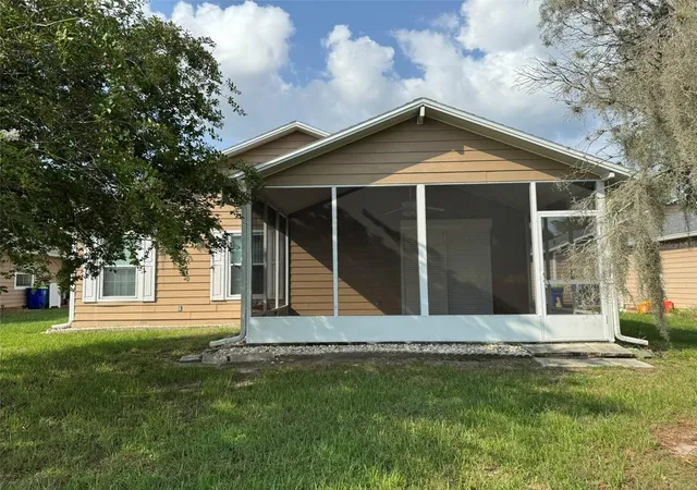 2nd image of 37414 Castleberry Dr, Zephyrhills, FL 33542 | MLS# TB8541678