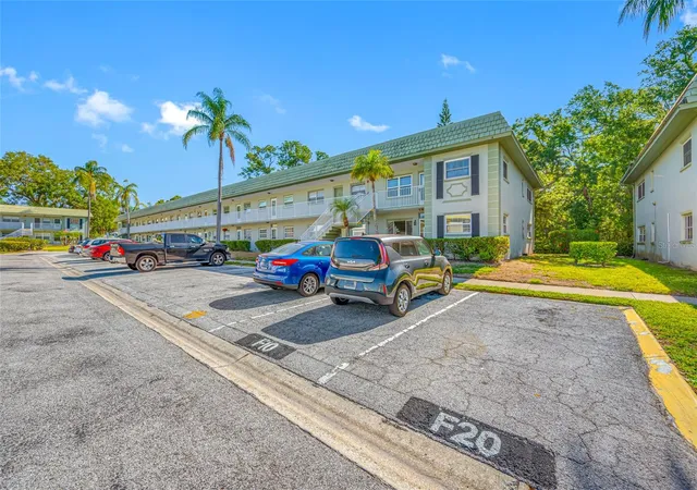 2nd image of 1433 S Belcher Rd #F9, Clearwater, FL 33764 | MLS# TB8541679