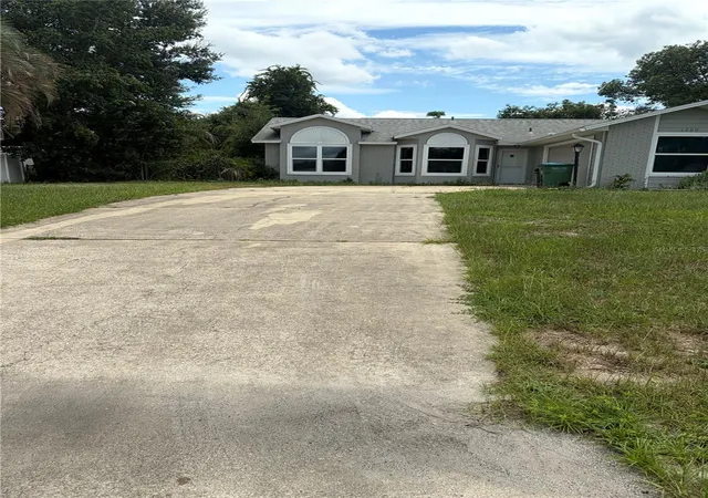 Photo 1 of Single family home for sale at 1499 Courtland Blvd, Deltona, FL 32738 | MLS# FC320909 | Listing updated on 2026-09-06