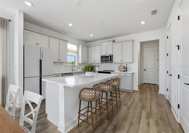 Photo 3 of Single family home for sale at 2015 Amelia Bay Pl, Valrico, FL 33596 | MLS# TB8541683 | Listing updated on 2026-10-06